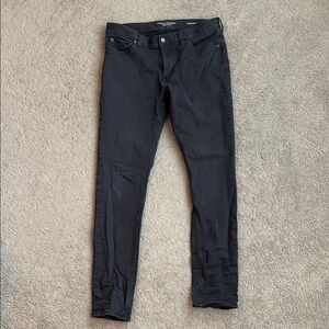 Men's Dark Grey Traveler Pant